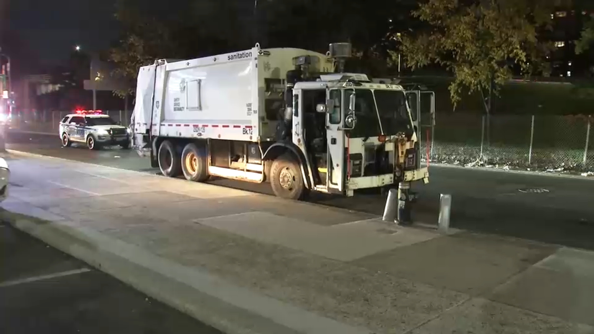 Woman fatally struck by NYC sanitation truck in Brooklyn
— Garden City Community news